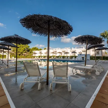 Aparthotel Camelina 3*