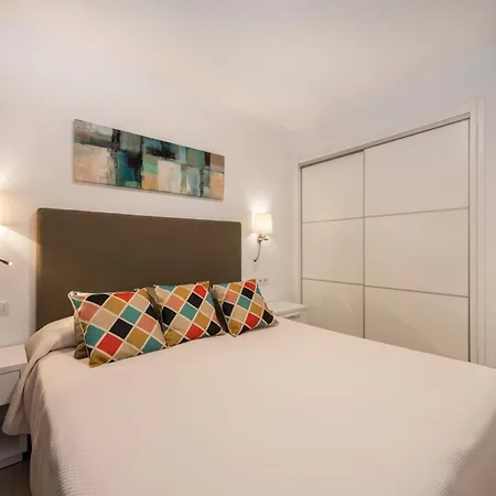 Camelina Aparthotel